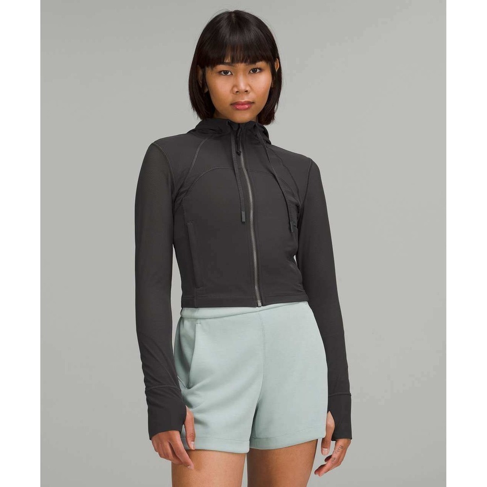 NWT Lululemon Nulu and Mesh Cropped Define Jacket Graphite Grey Size 2